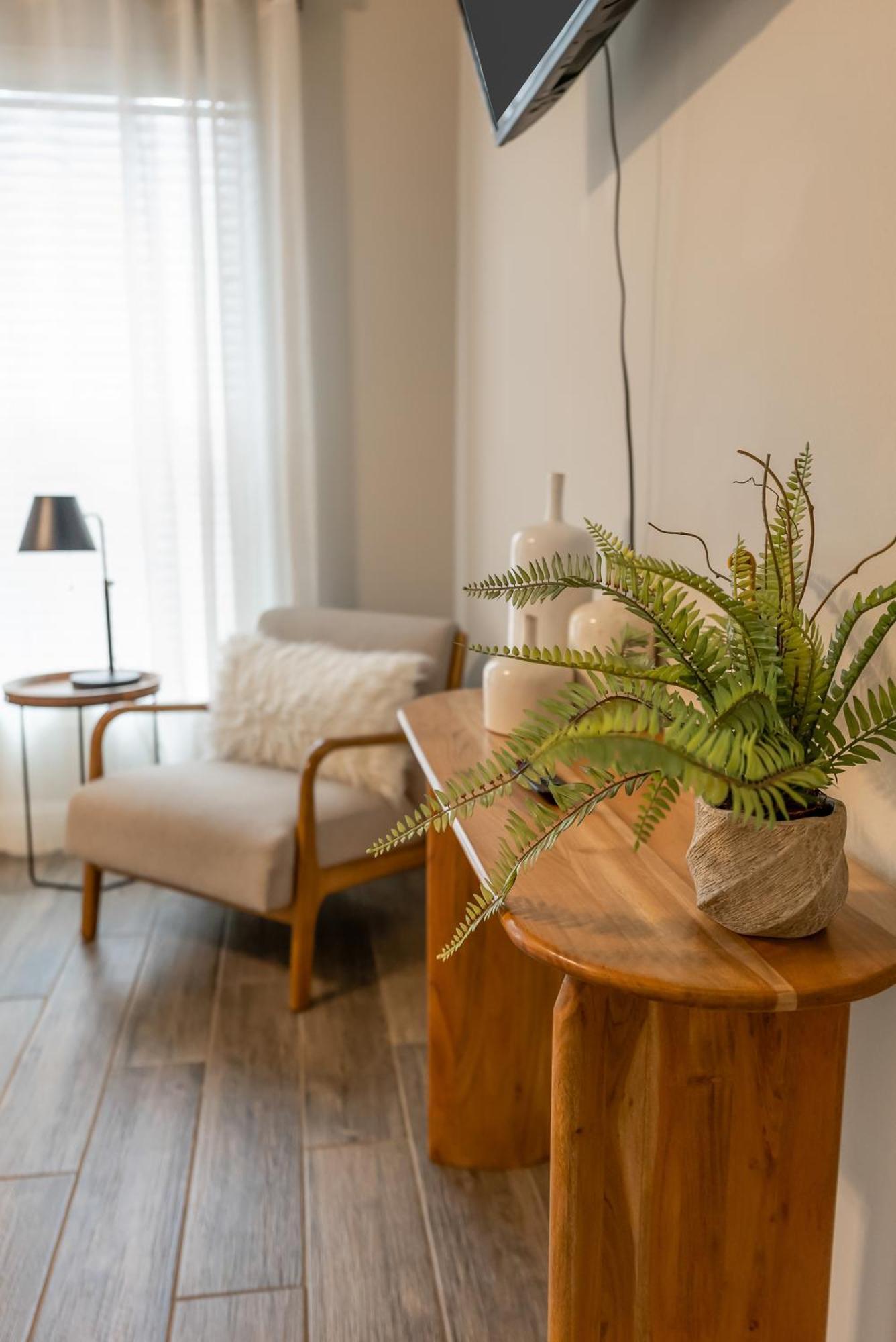 Luxe, Central, & Contemporary - A Modern Utopia! Tv In Each Room Shreveport Exterior photo